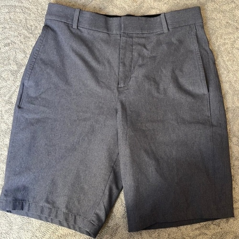 Mens Nike Golf Shorts Size 30